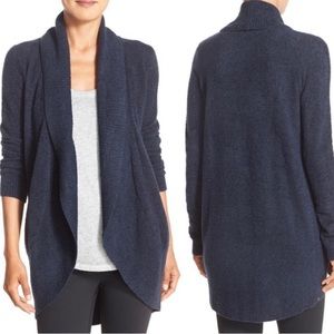 Barefoot dreams ultra soft navy cardigan - size xs/s